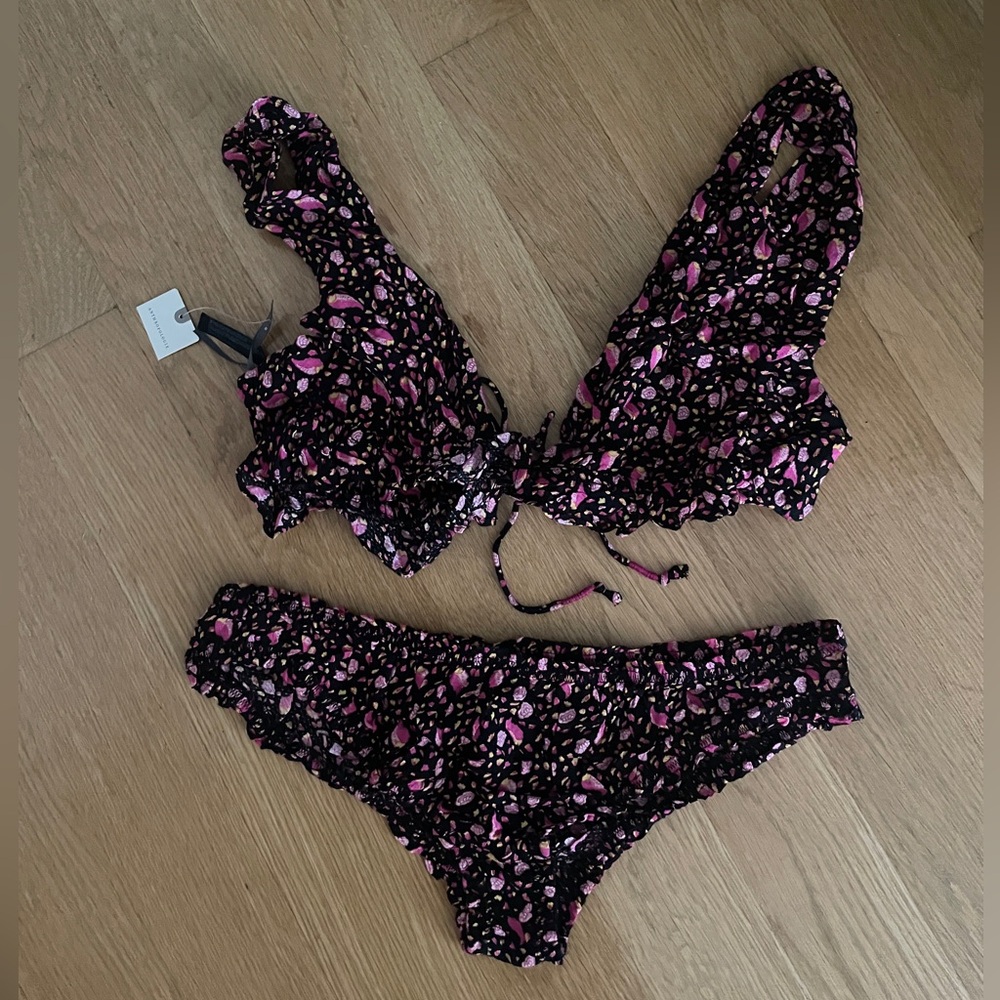 Anthropologie Women’s Lingerie Set (2 pieces) Size Medium